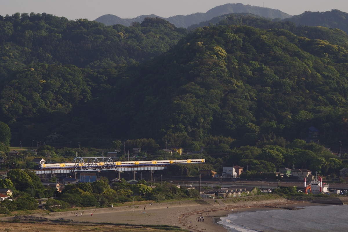 JR東日本 幕張車両センター本区 255系 マリBe-03編成