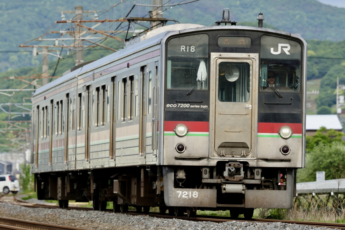 JR四国 高松検車区 7200系 R18編成
