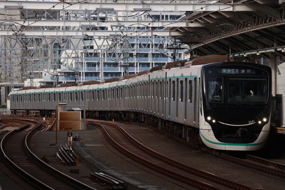 東急電鉄 長津田検車区 2020系 2141F