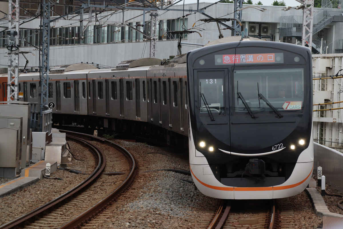 東急電鉄  6020系 6122F