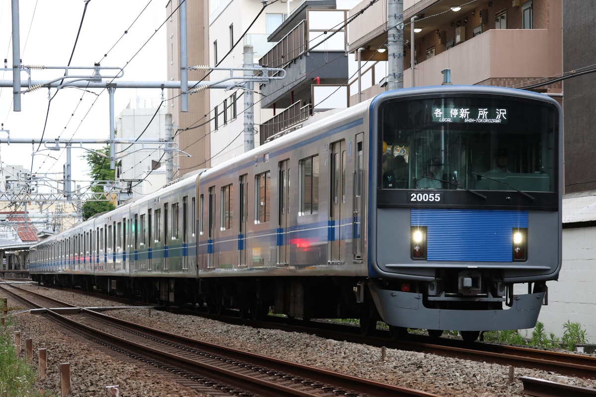 西武鉄道  20000系 20155F
