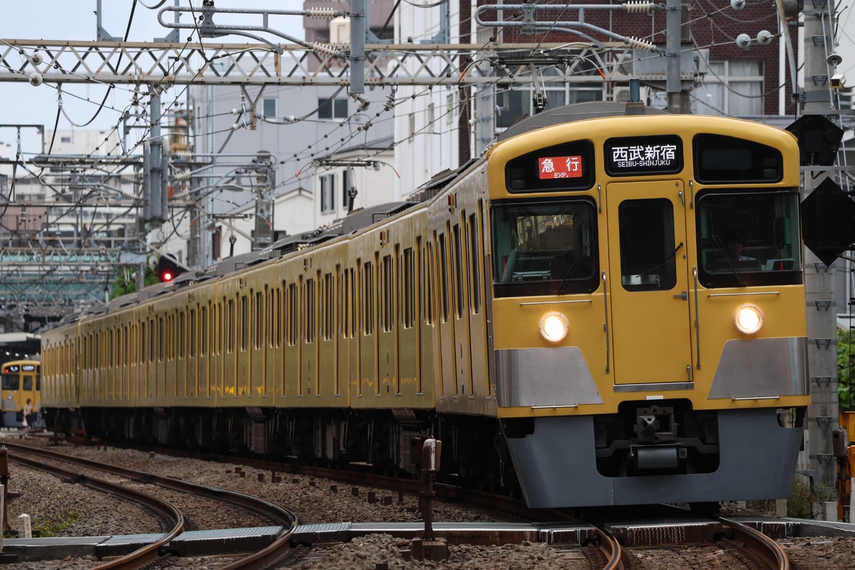 西武鉄道  2000系 2087F