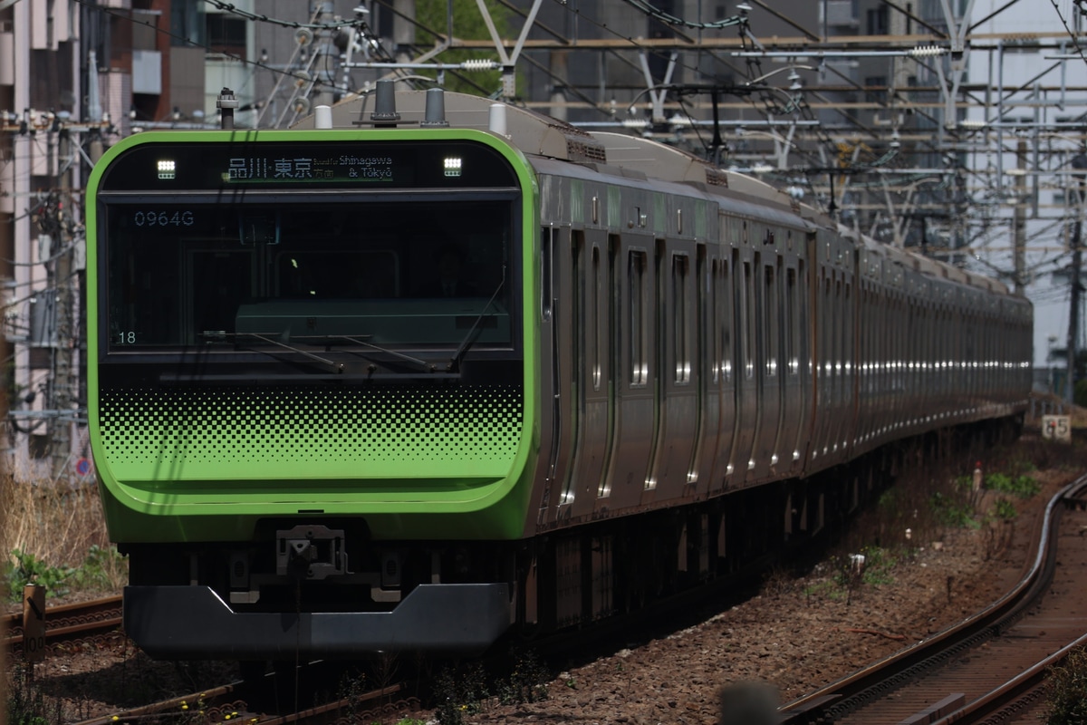 JR東日本 東京総合車両センター本区 E235系 トウ18編成