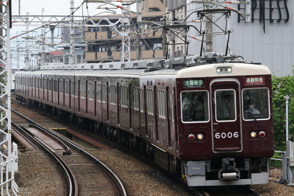阪急6000系6006×8R<br class="br-sp" />(6006F)(6006編成)の写真