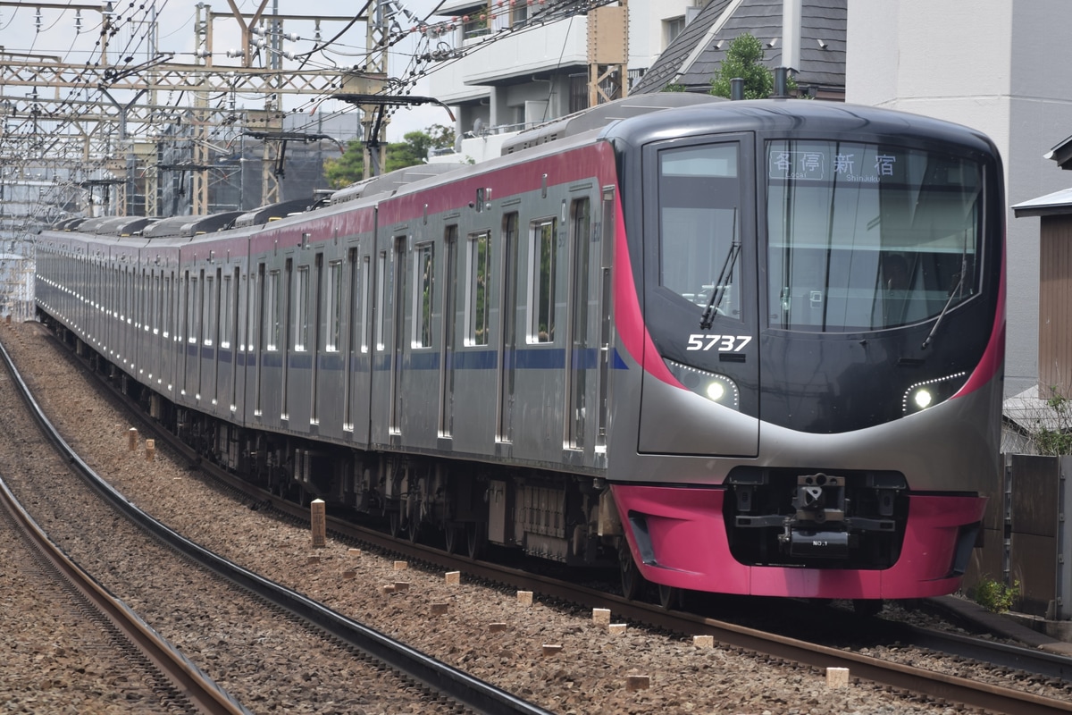 京王電鉄 若葉台検車区 5000系 5737F