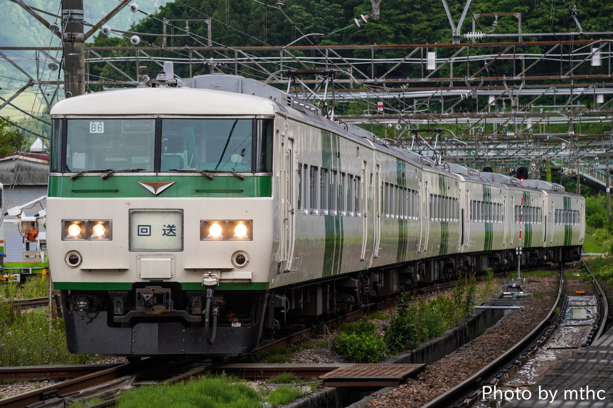 JR東日本 大宮総合車両センター東大宮センター 185系 オオB6編成