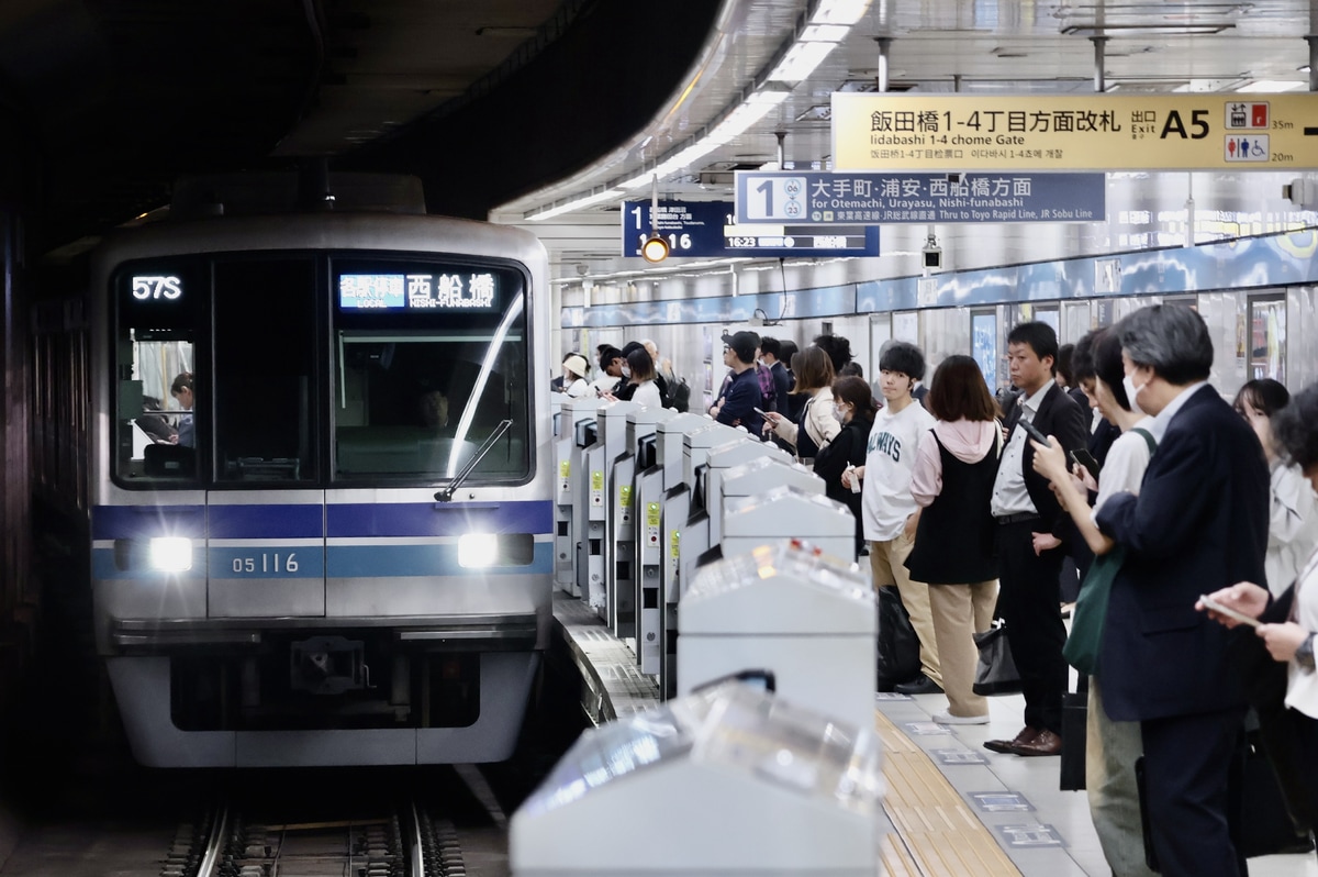 東京メトロ 深川検車区 05系 116F