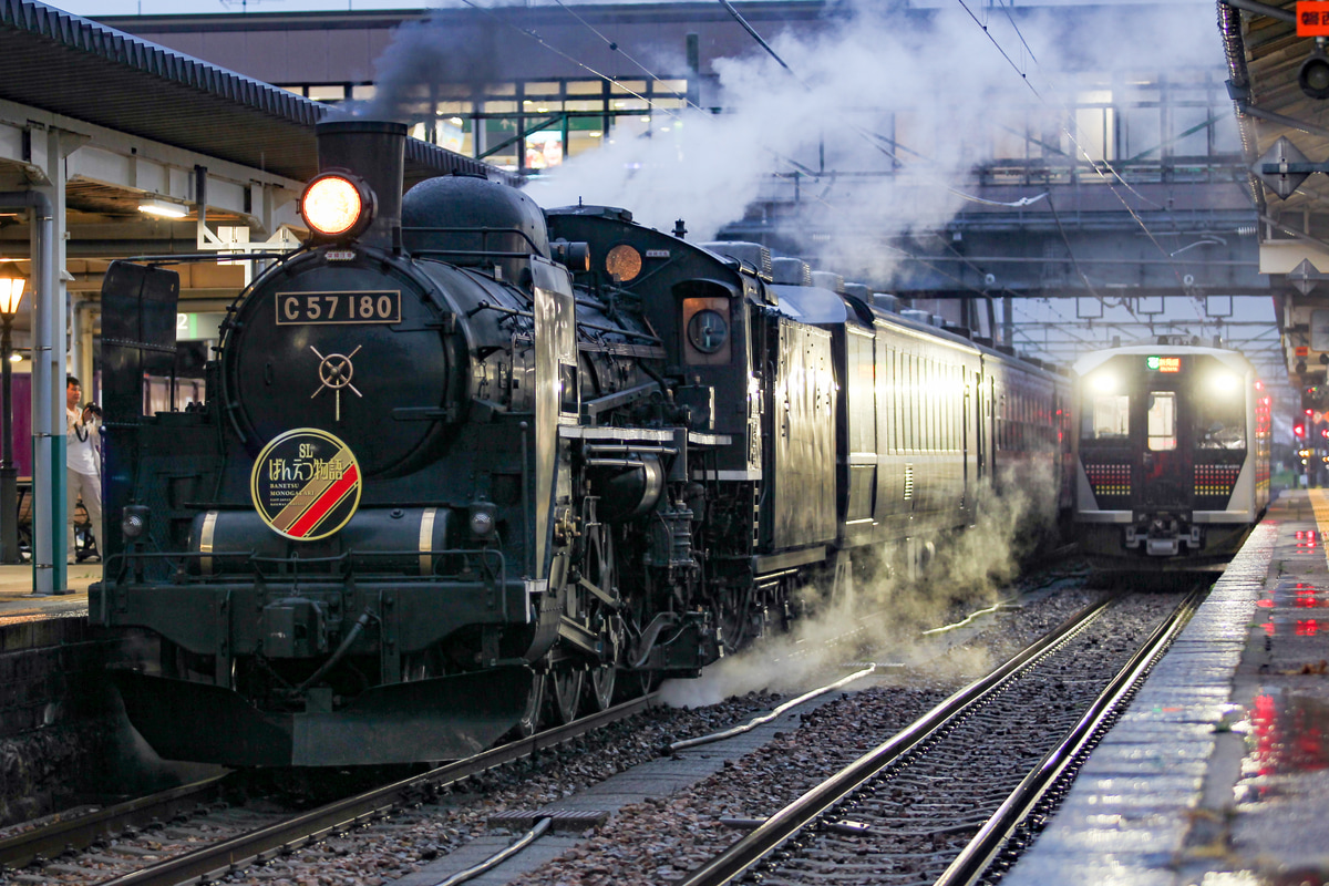 JR東日本 新潟車両センター C57 180