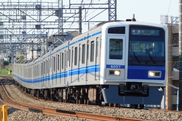 西武鉄道6000系6157Fを西所沢～小手指間で撮影した画像