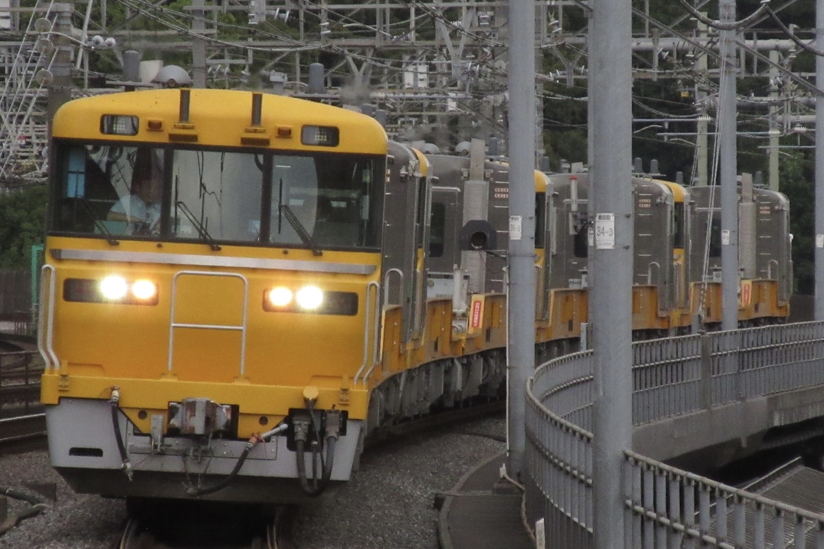 JR東日本 尾久車両センター キヤE195系 オクST-17編成