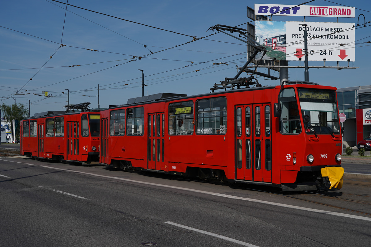 Dopravný podnik Bratislava  Tatra T6 