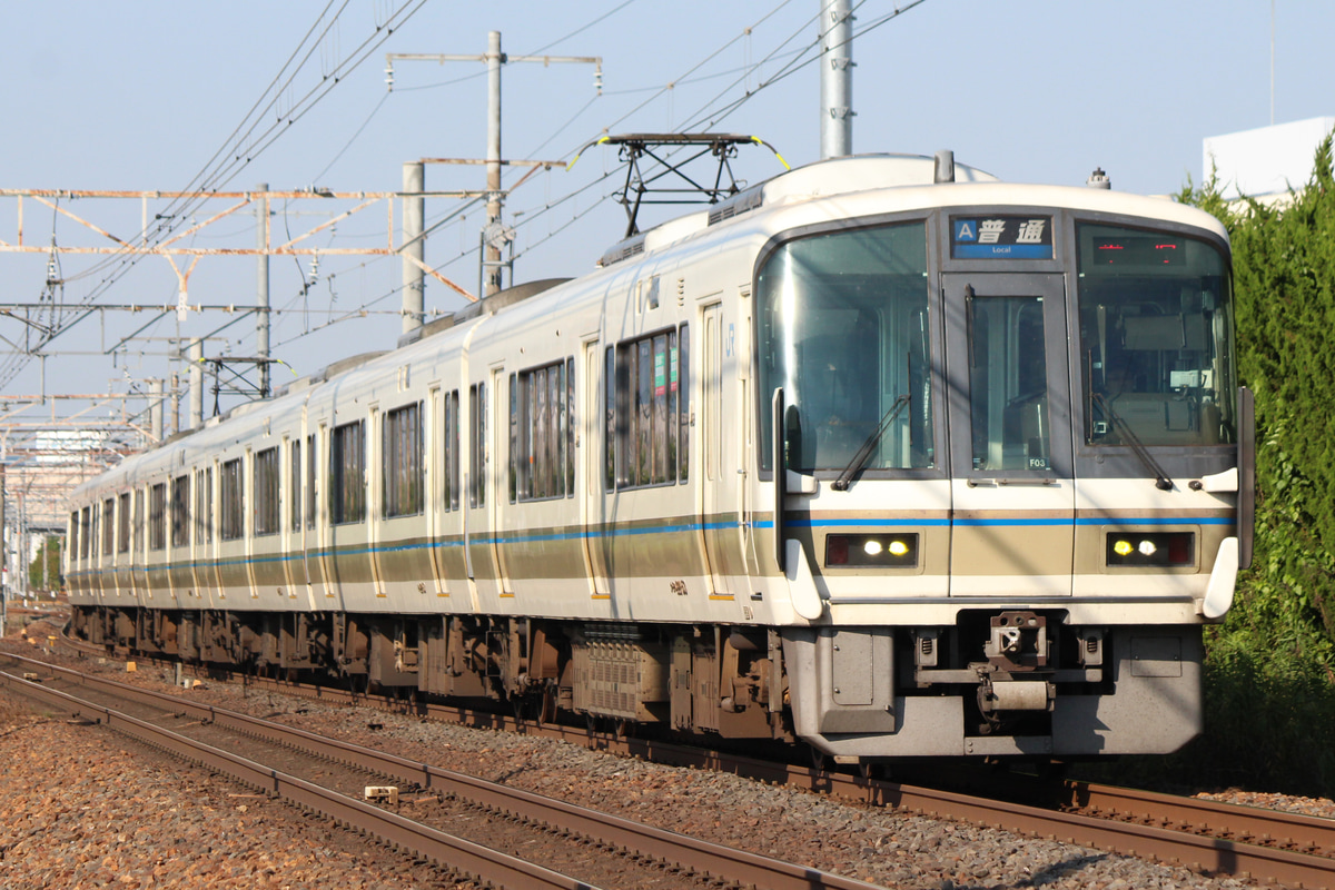 JR西日本 吹田総合車両所京都支所 221系 F03編成