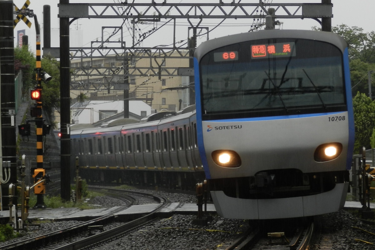 相模鉄道 かしわ台車両センター 10000系 10708f