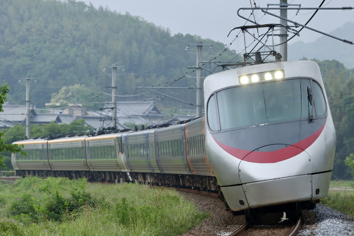 JR四国 松山運転所 8000系 L5編成