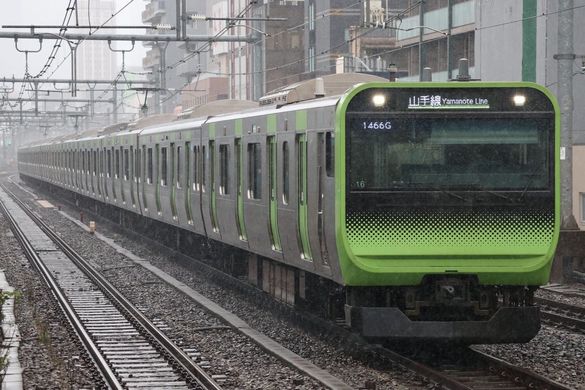 JR東日本 東京総合車両センター本区 E235系 トウ16編成