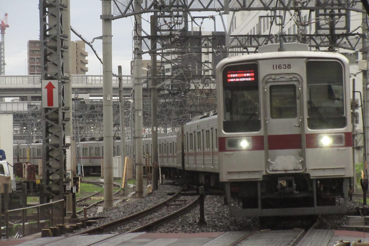 東武鉄道 森林公園検修区 10030型 11638F
