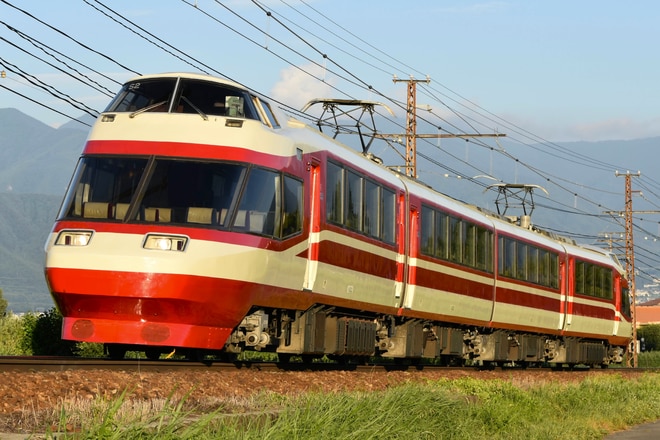 須坂車両工場1000系S2編成を朝陽～附属中学前間で撮影した写真