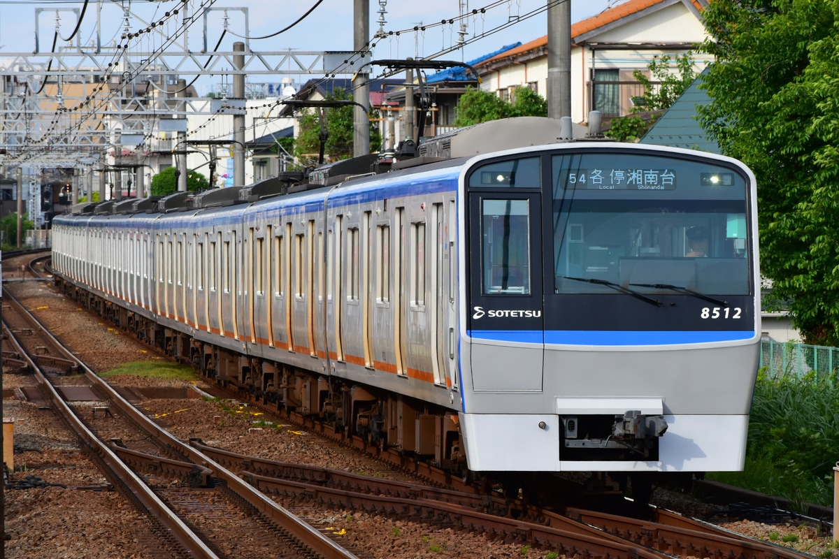 相模鉄道 かしわ台車両センター 8000系 8712F