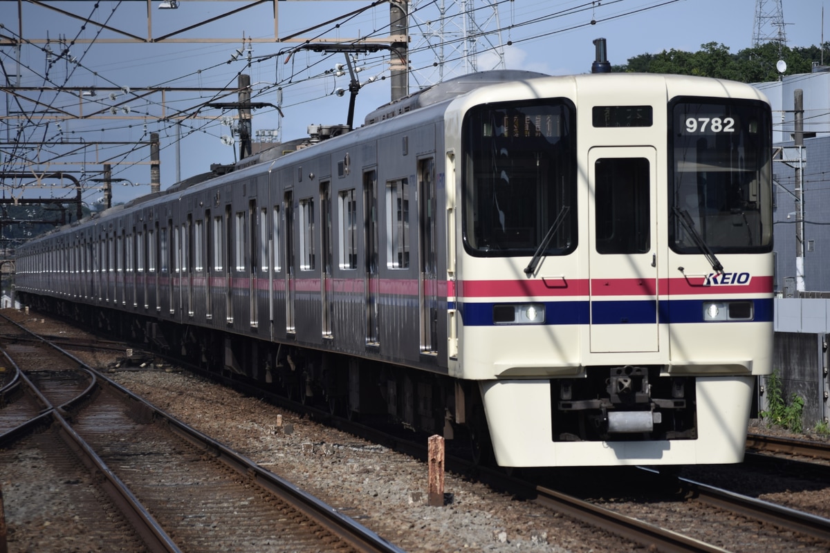 京王電鉄 若葉台検車区 9000系 9732F
