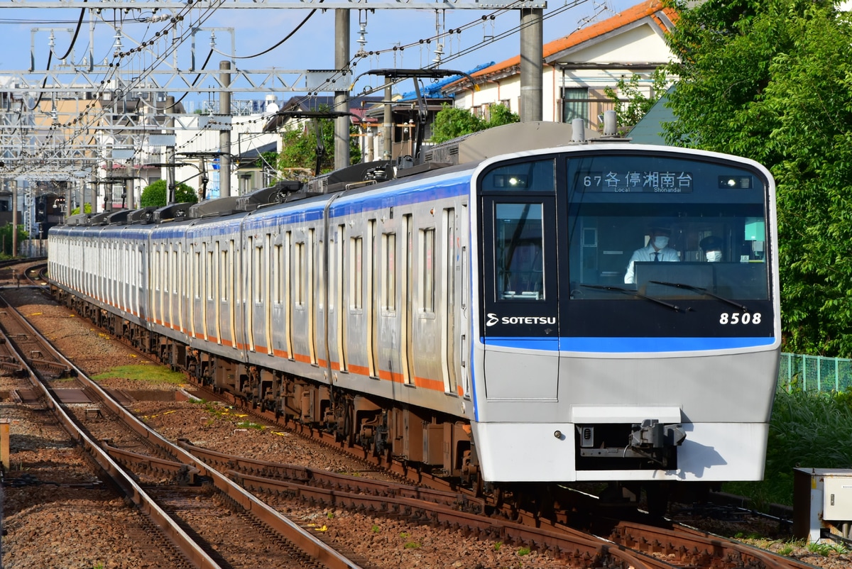 相模鉄道 かしわ台車両センター 8000系 8708F