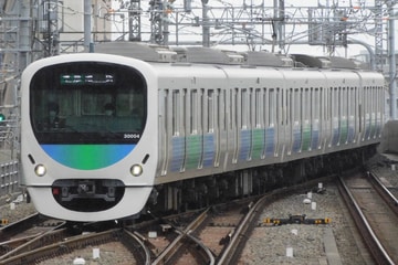 by田