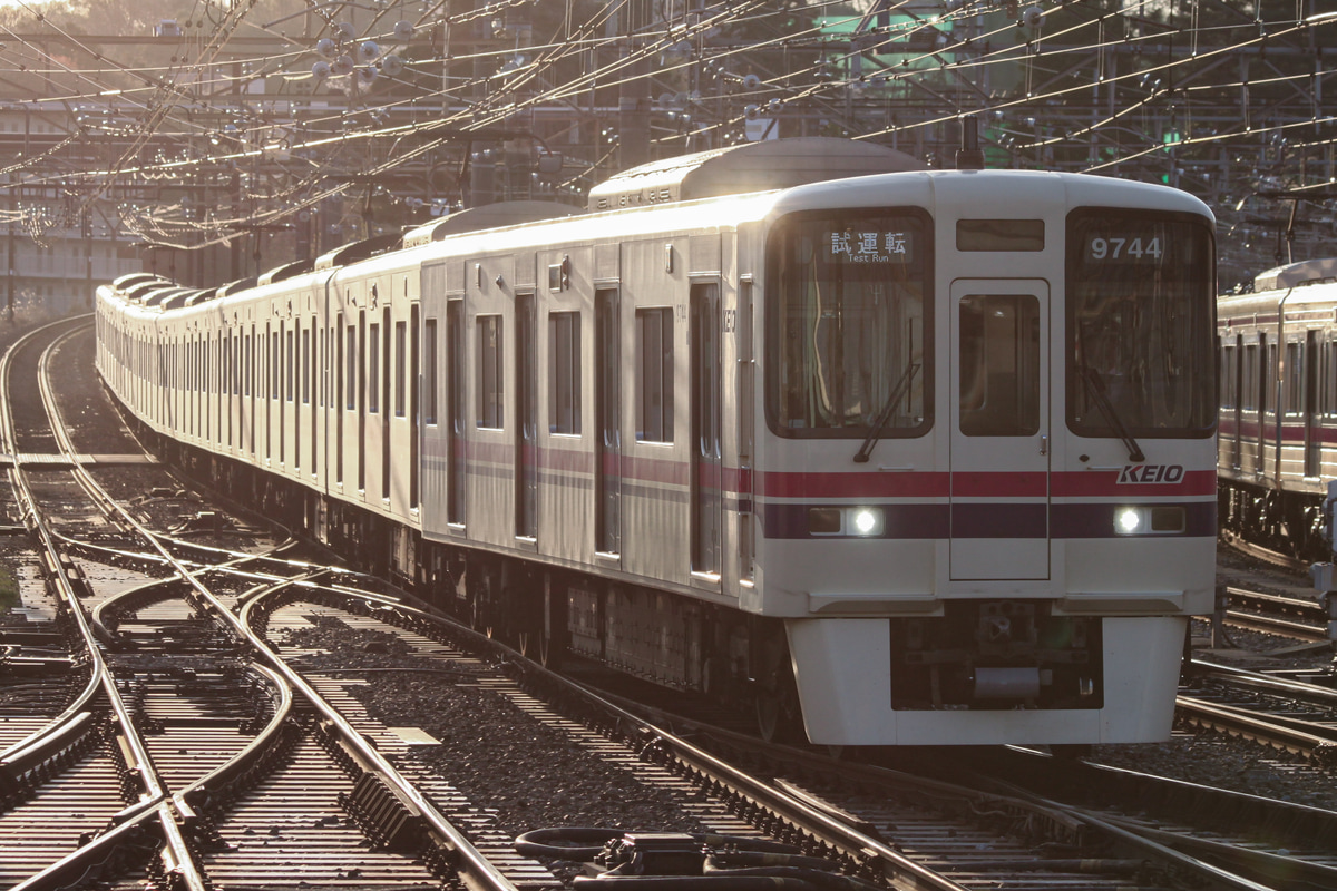 京王電鉄 若葉台工場 9000系 9744f