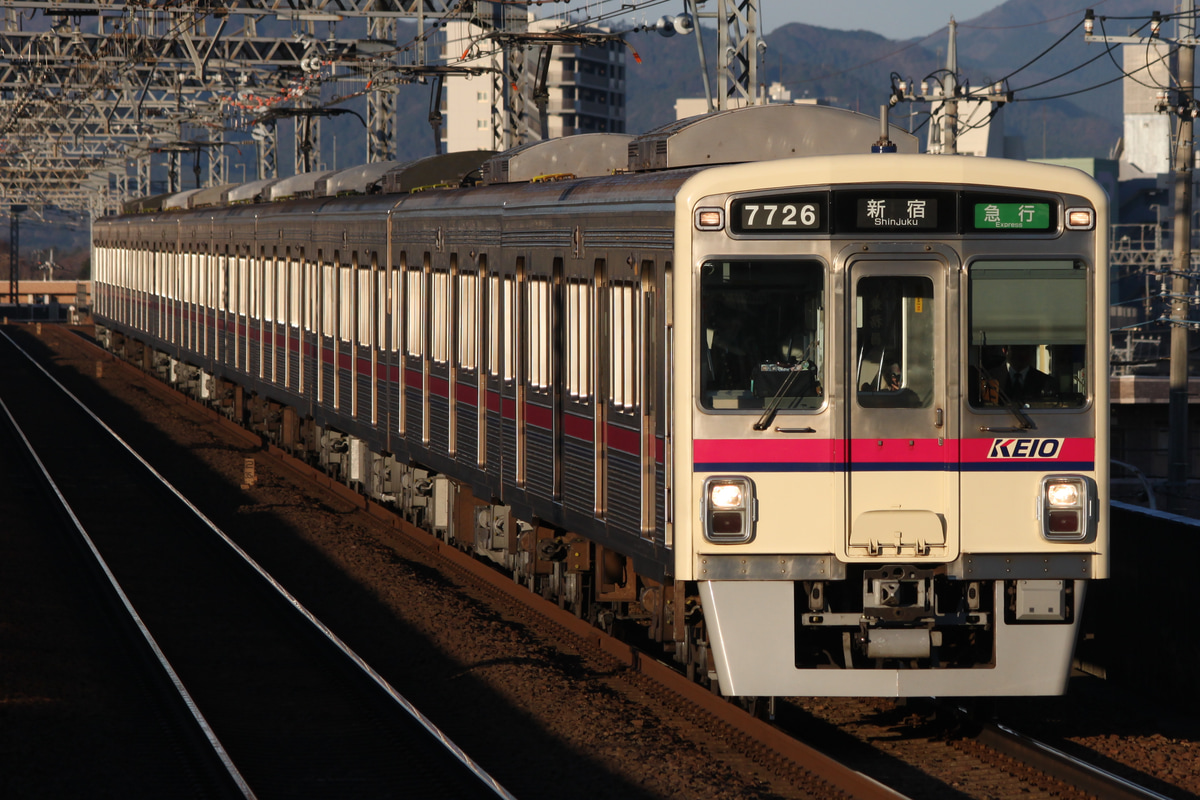 京王電鉄 若葉台検車区 7000系 7726f