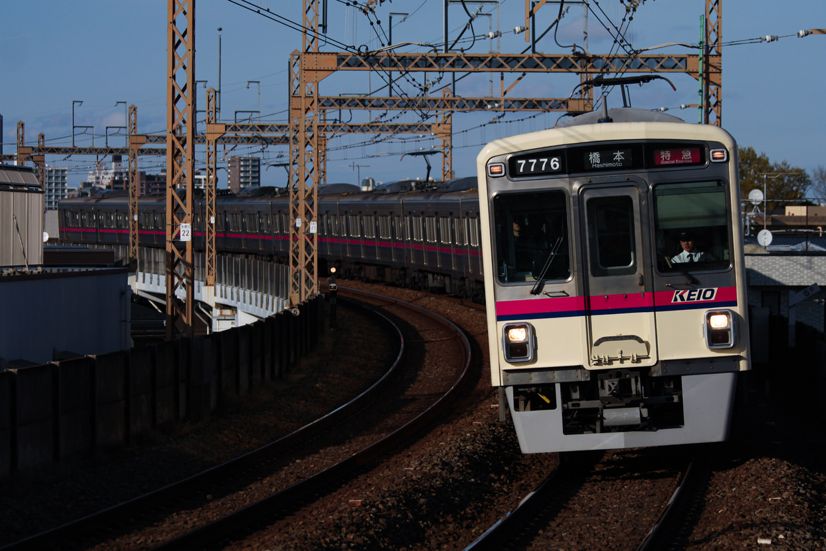 京王電鉄 若葉台検車区 7000系 7421f