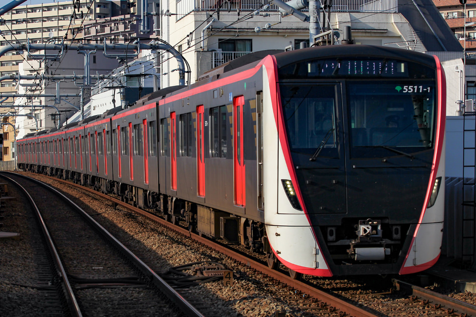 都営5500形5511編成<br class="br-sp" />(5511F)の写真
