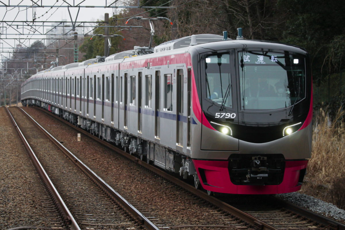 京王電鉄 若葉台検車区 5000系 5740f