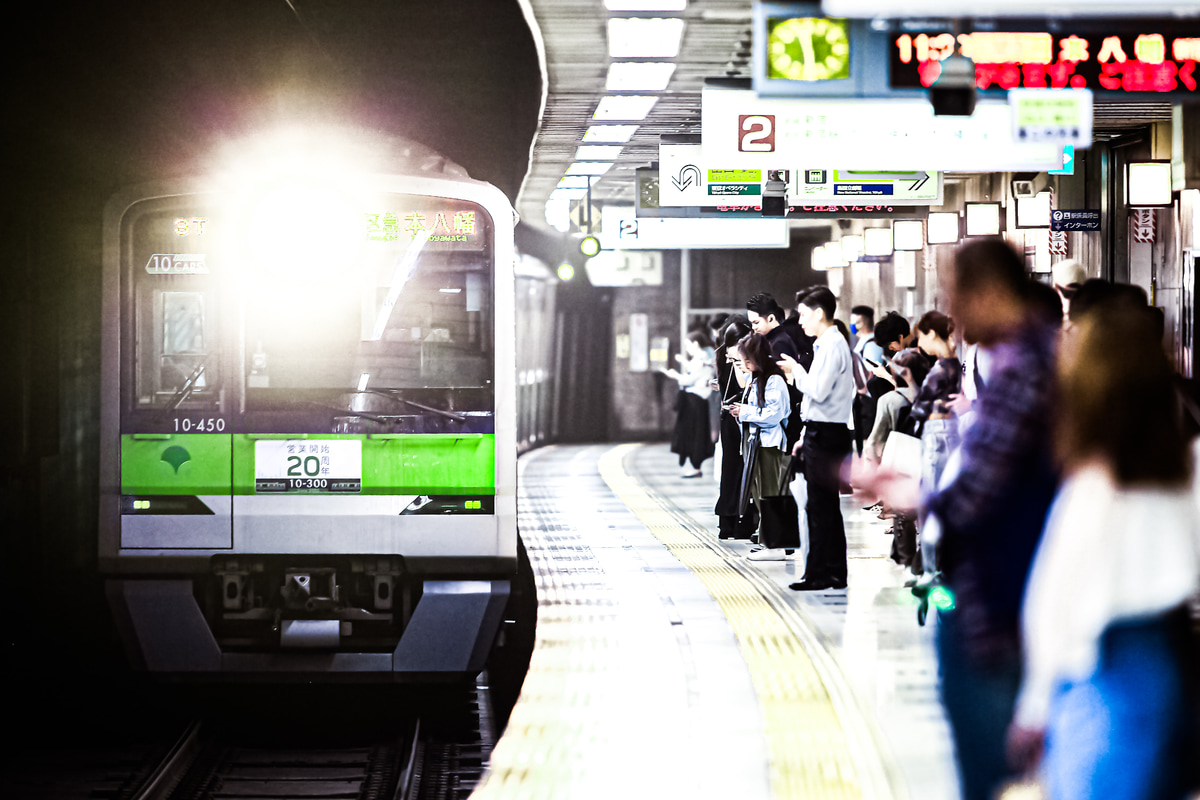 東京都交通局 大島車両検修場 10-300形 10-450F