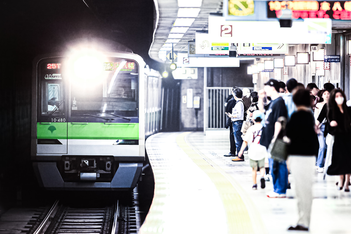 東京都交通局 大島車両検修場 10-300形 10-480F