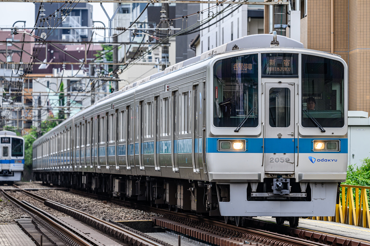 小田急電鉄 海老名検車区 2000形 2059F
