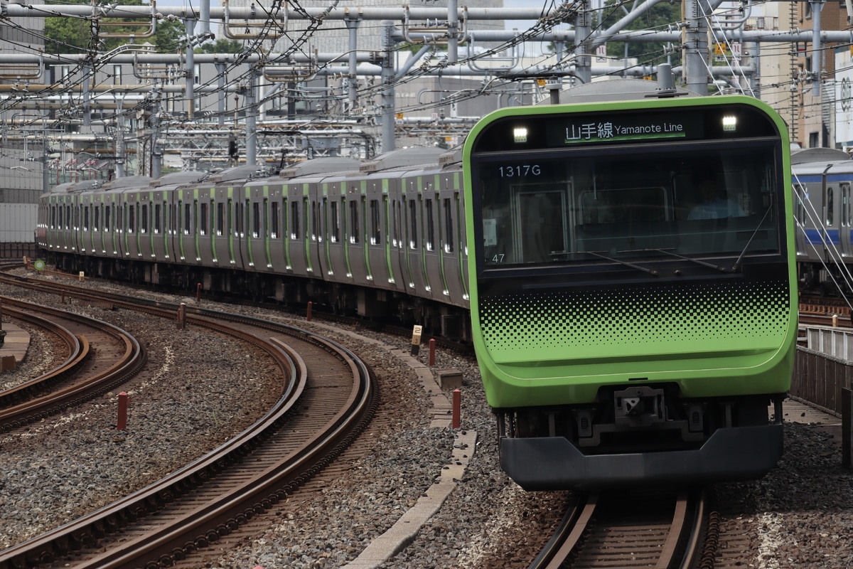 JR東日本  E235系 トウ47編成
