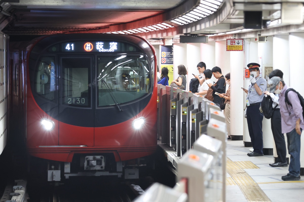 東京メトロ  2000系 2130F