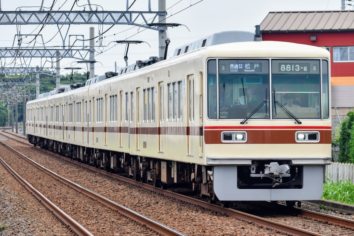 京成電鉄 くぬぎ山車両基地 8800形 8813F