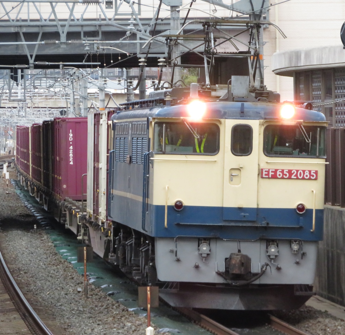 JR貨物 新鶴見機関区 EF65 2085