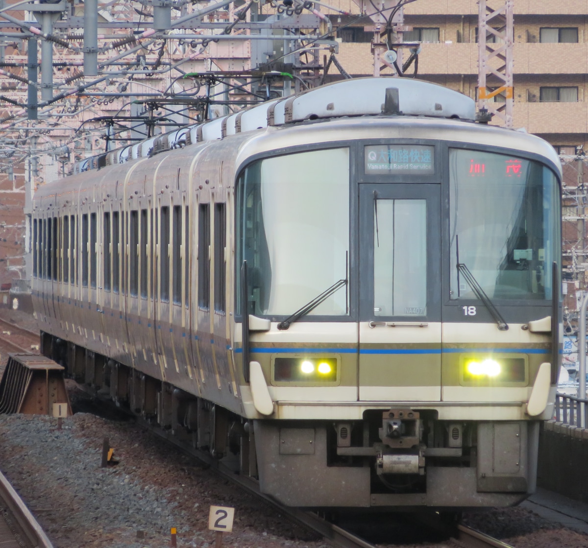 JR西日本 吹田総合車両所奈良支所 221系 NA407編成