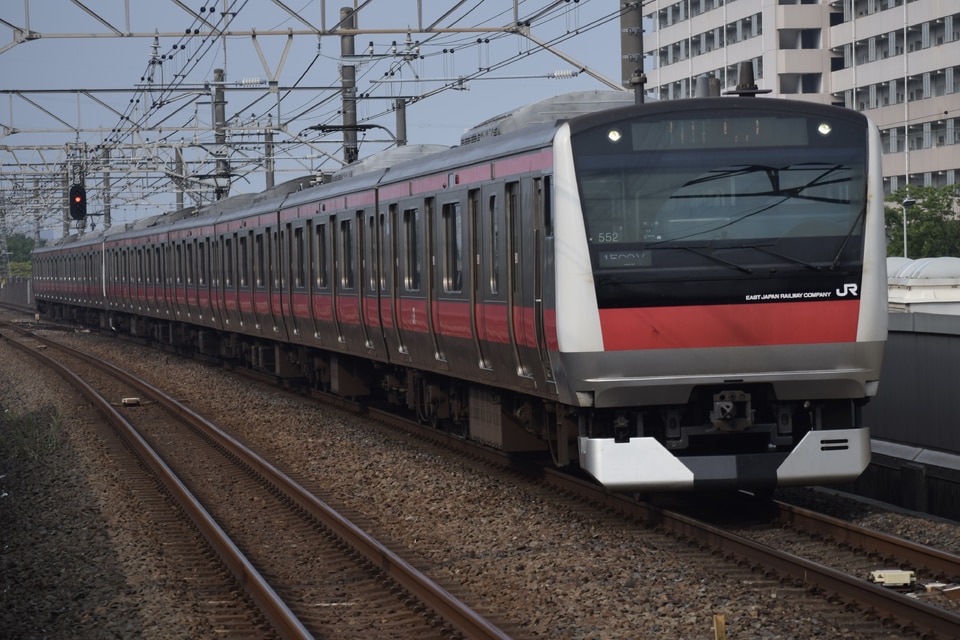 JR東E233系ケヨ552編成<br class="br-sp" />(Y552編成)(ケヨ552)(Y552)の写真