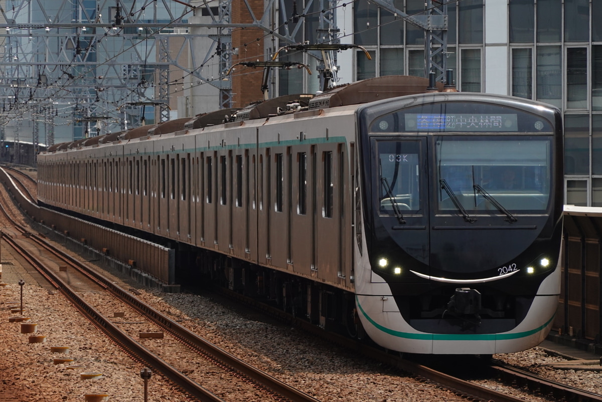 東急電鉄 長津田検車区 2020系 2142F