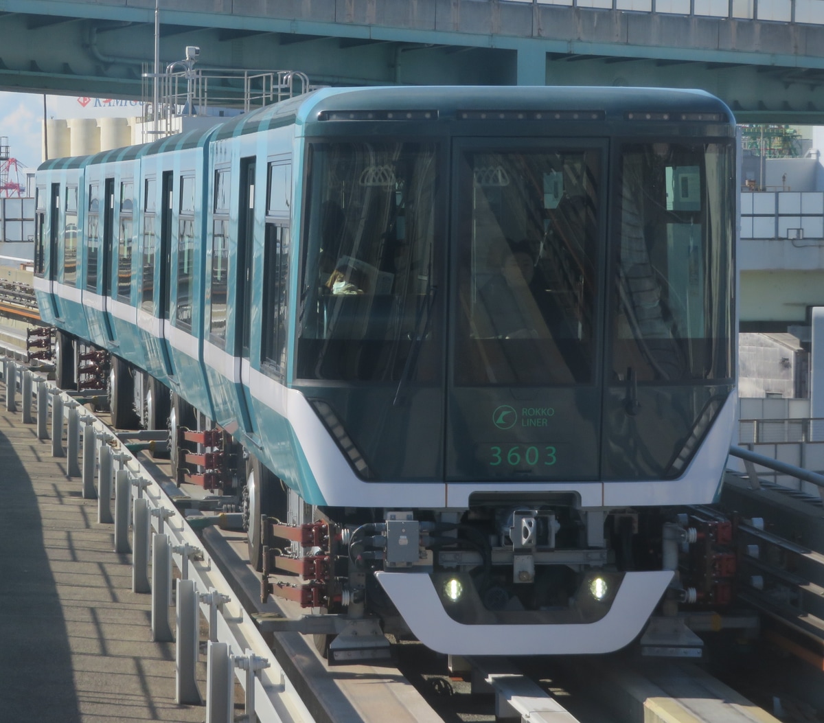 神戸新交通  3000形 03編成