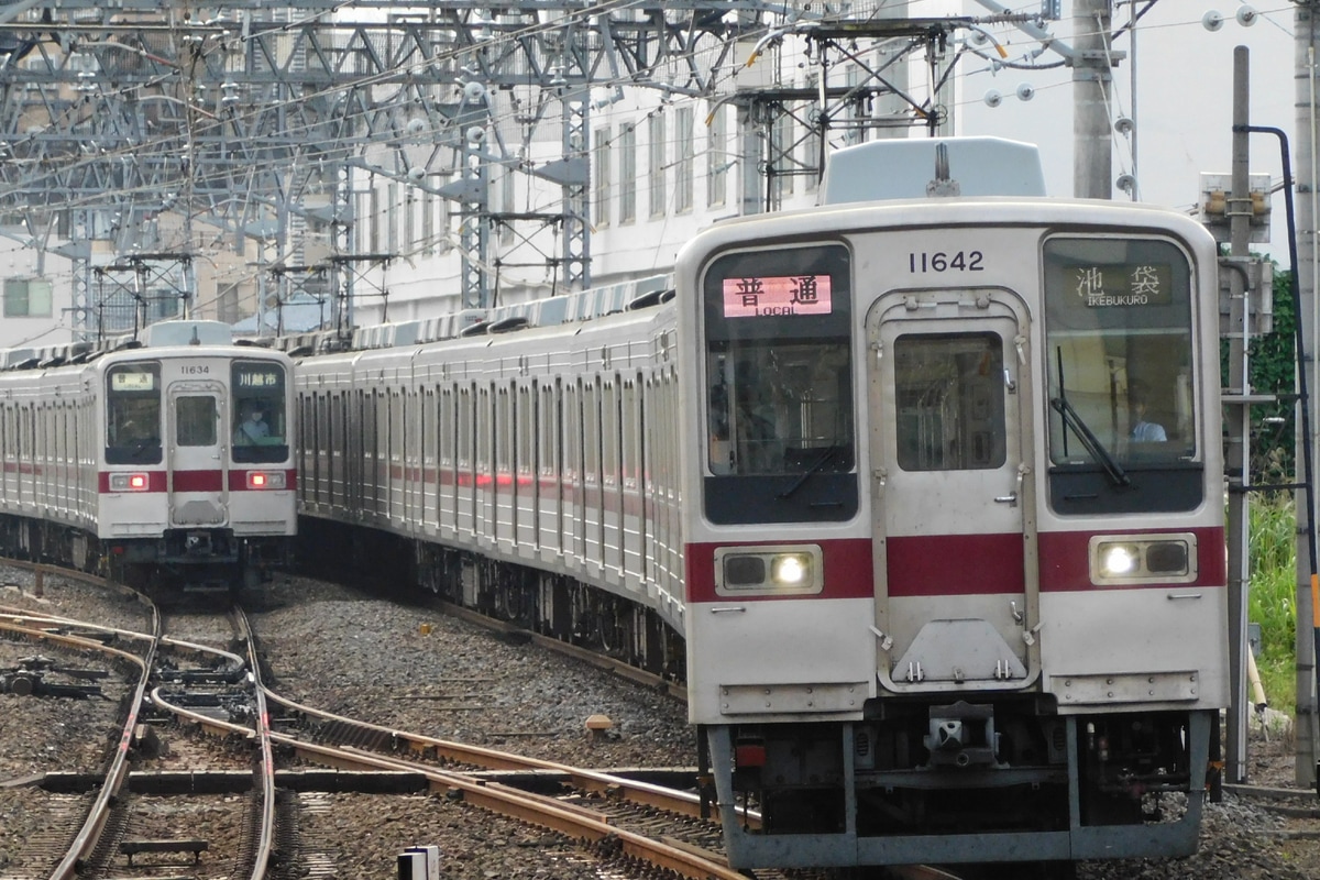 東武鉄道 森林公園検修区 10030系 11642F