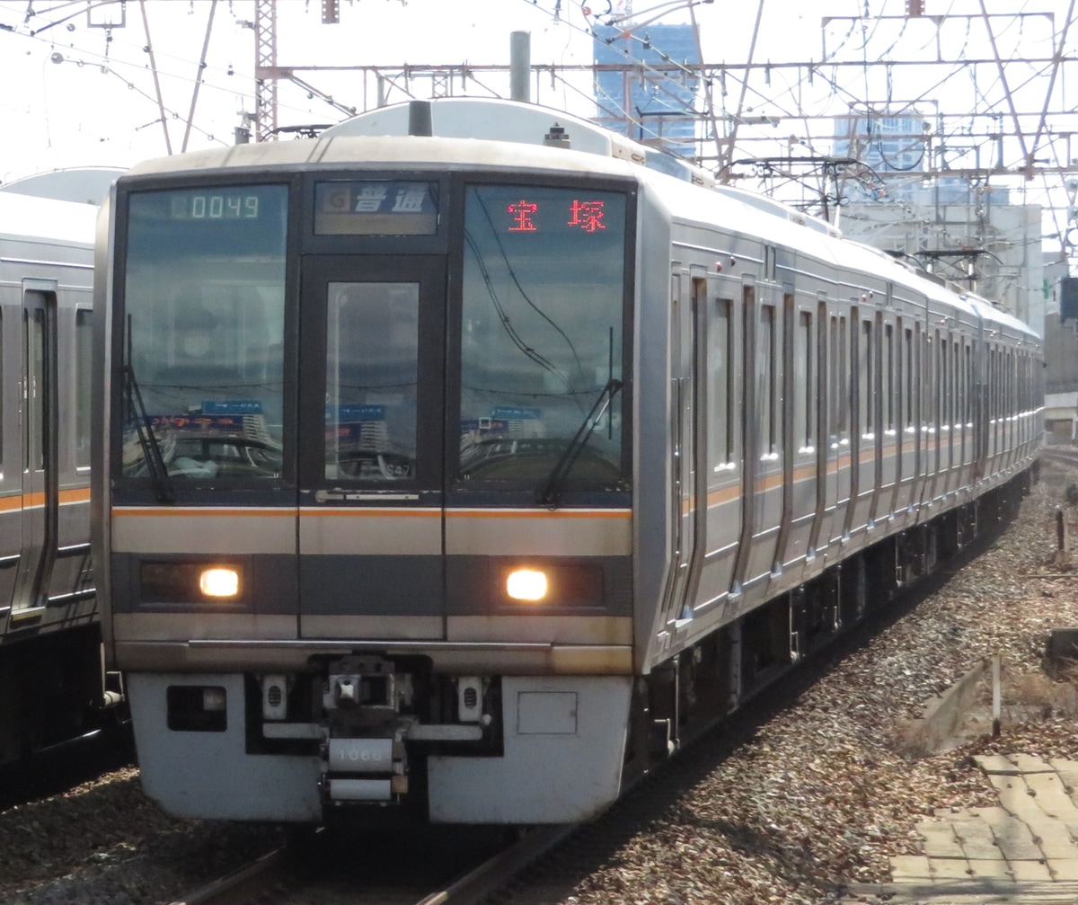 JR西日本 網干総合車両所明石支所 207系 アカS47編成