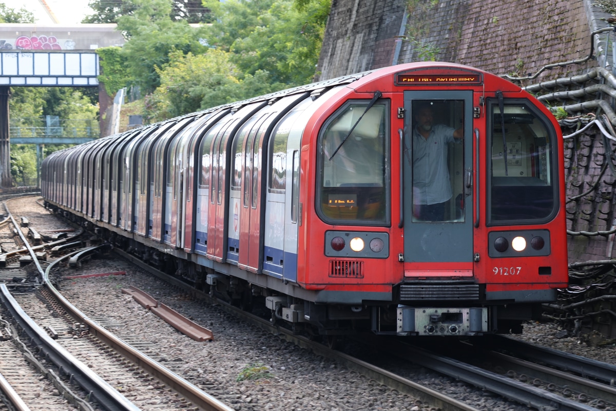 London Underground  1992 stock 91207