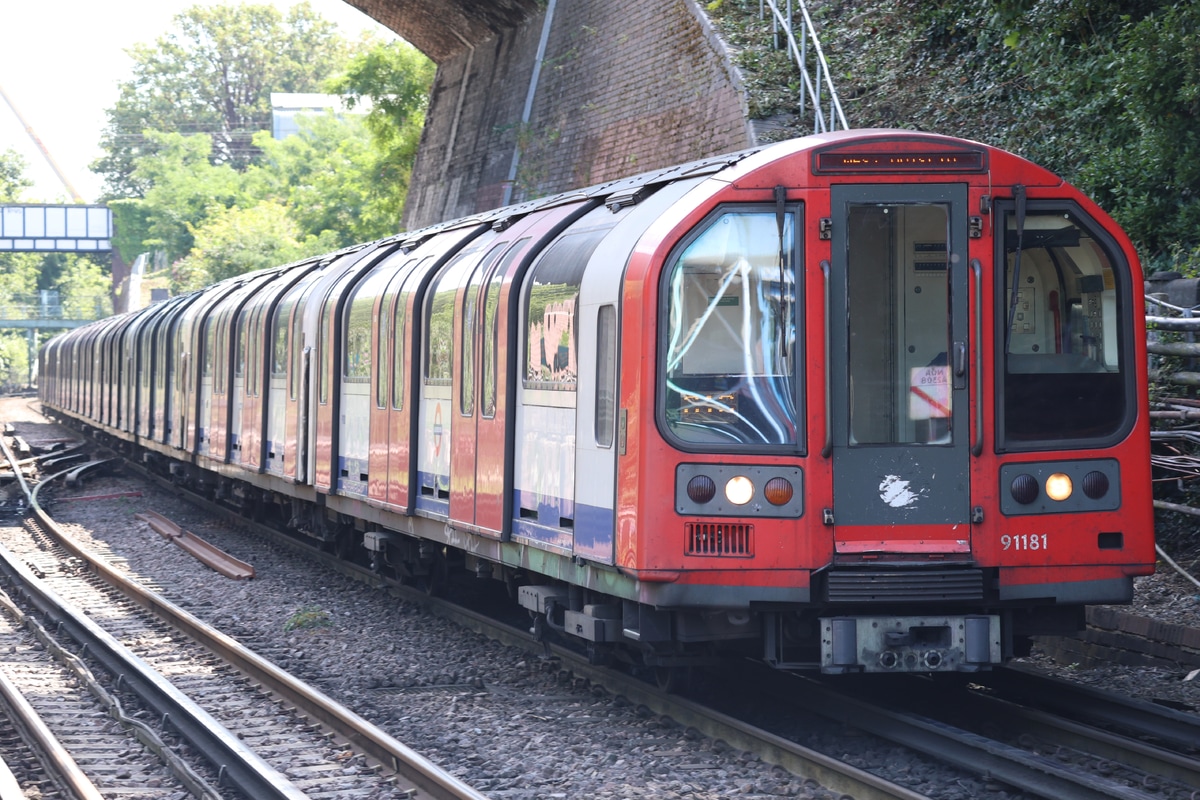 London Underground  1992 stock 91181