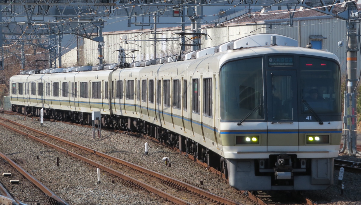 JR西日本 吹田総合車両所奈良支所 221系 NB801編成