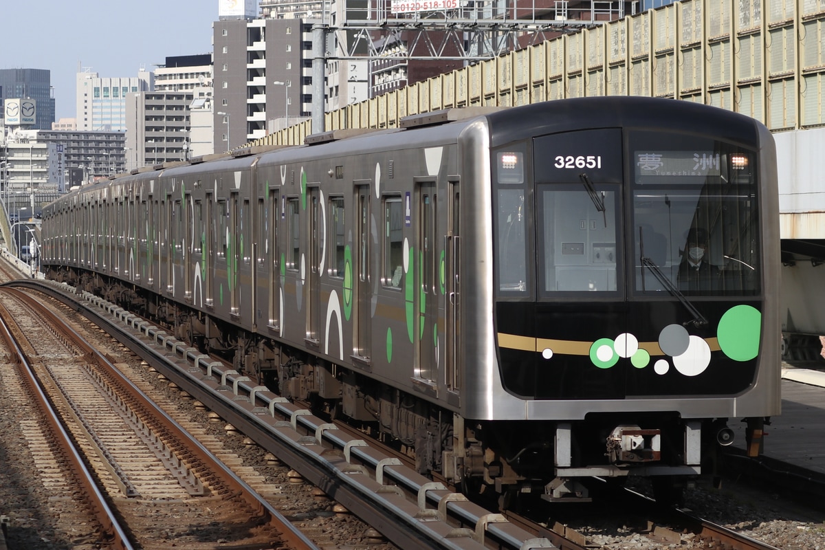 大阪市高速電気軌道 森之宮検車場 30000A系 32651F