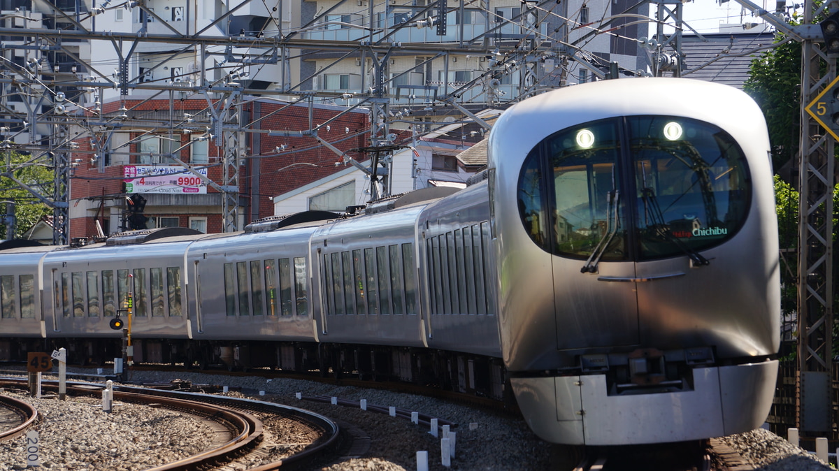 西武鉄道  001系 