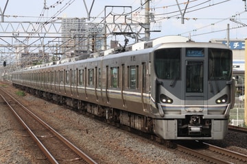 JR西日本225系ホシI6編成を瀬田駅で撮影した画像