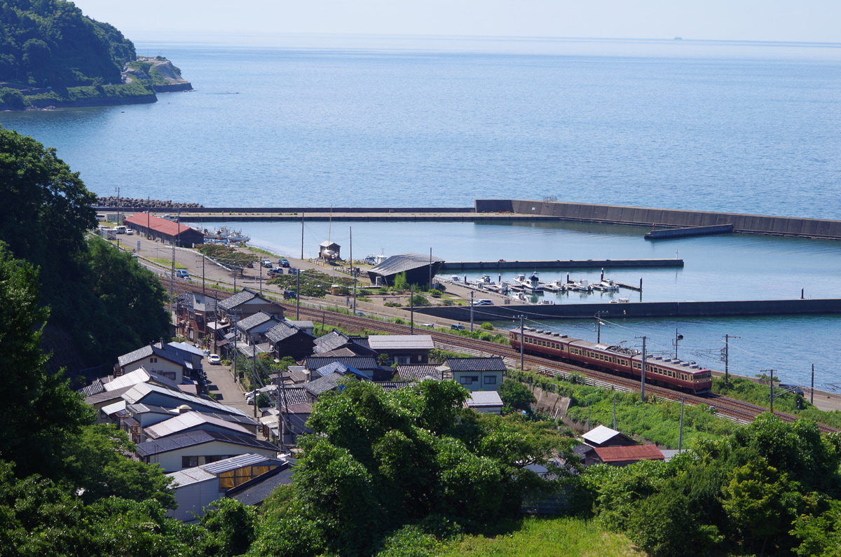 えちごトキめき鉄道 直江津運転センター 413系 W01編成